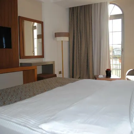 Premium Hotel 3*